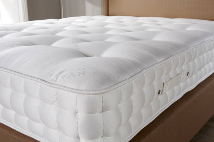 artisan mattresses offer great support for neck pain