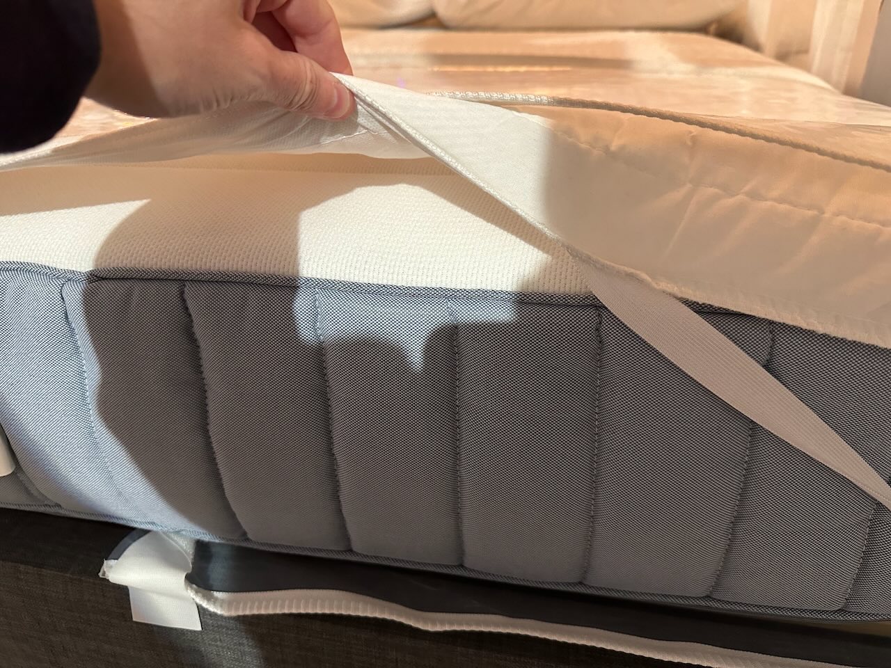 Side stitching issues on IKEA mattresses