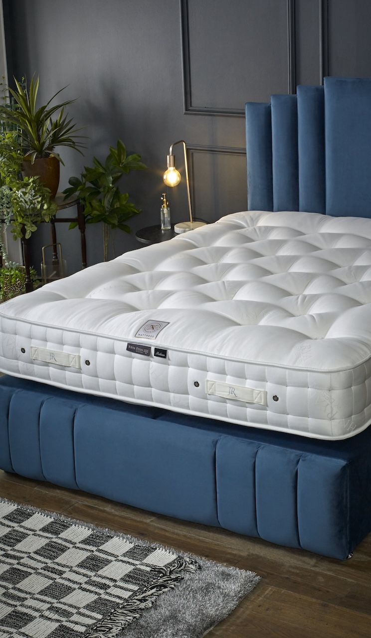 Artisan latex vegan mattress