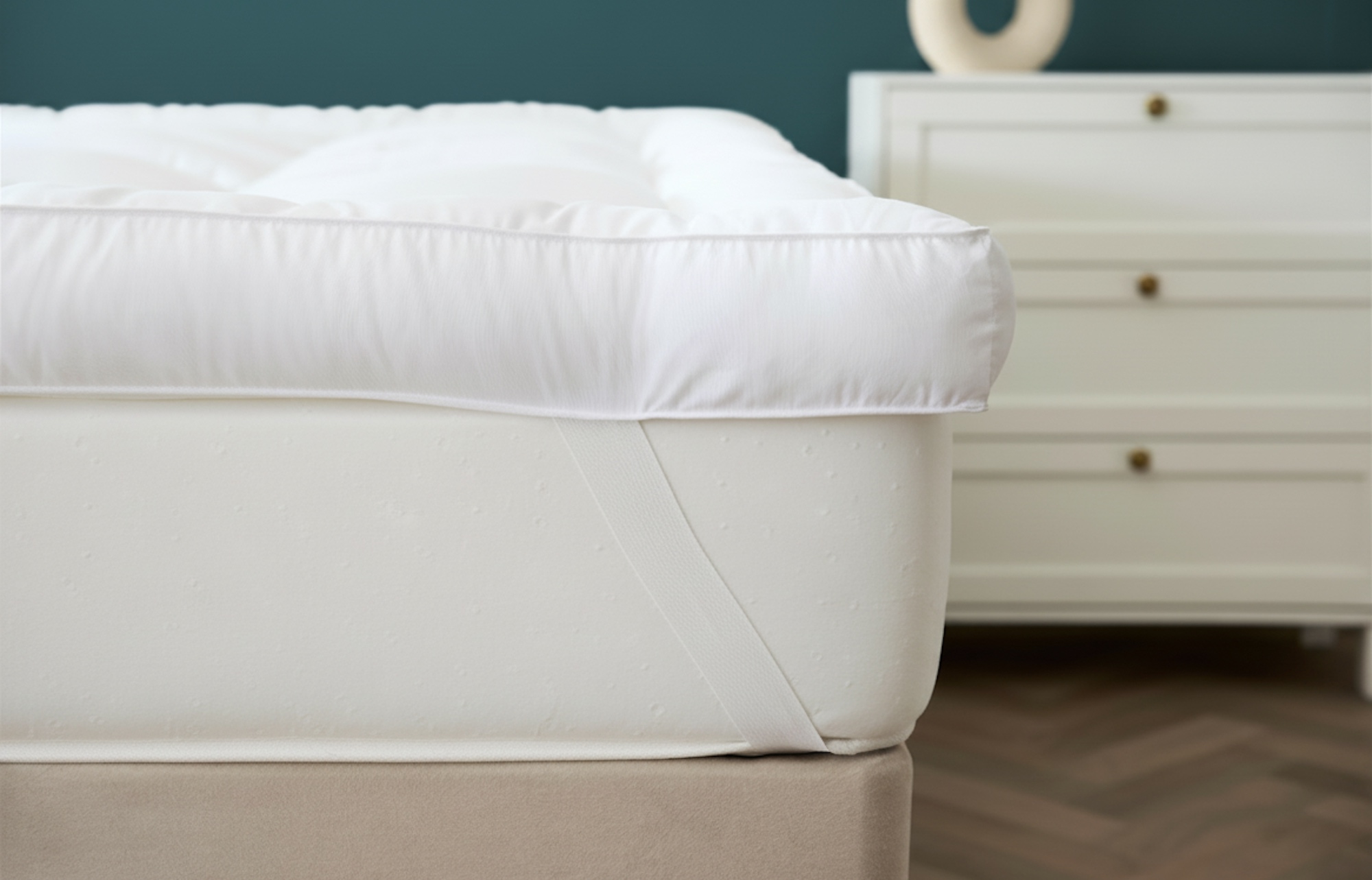 Deep mattress topper