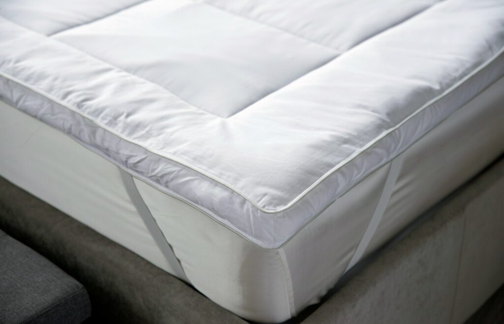 Silk mattress topper